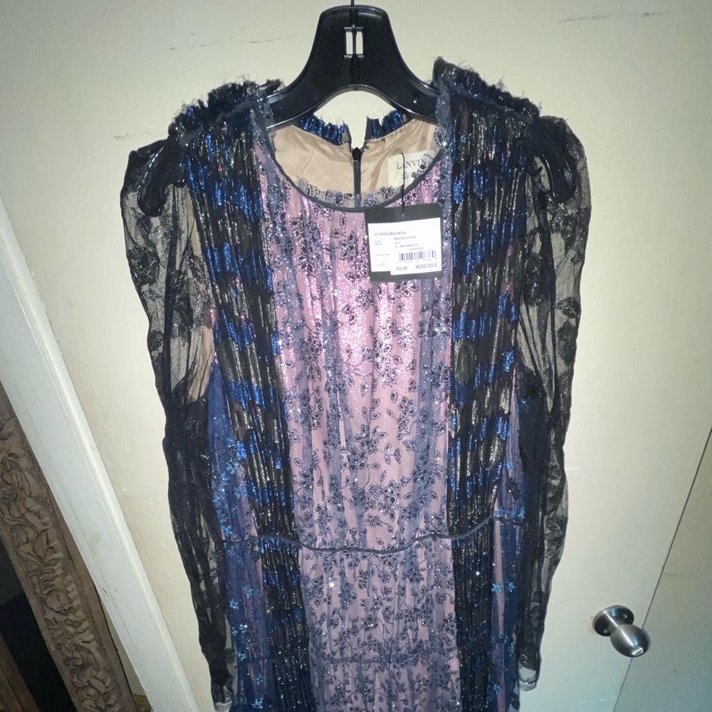 Authentic lancing robe dress